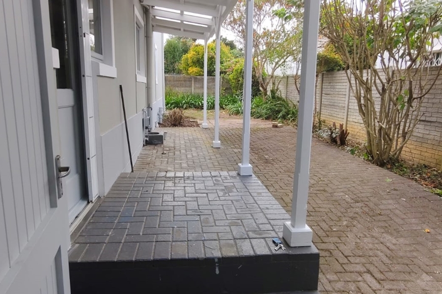 To Let 4 Bedroom Property for Rent in Heather Park Western Cape